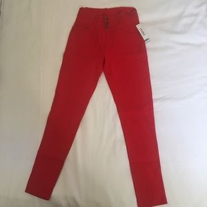 Jvini Women’s S/M Red Pants